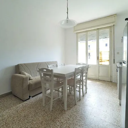 Condominio Trieste * Lido delle Nazioni
